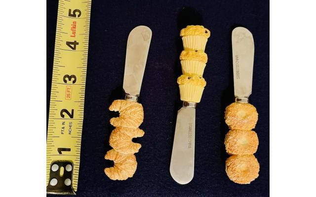 3 Cheese And Butter Spreader Knives