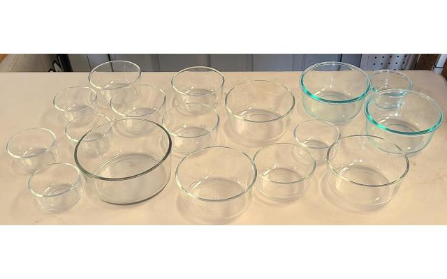 Pyrex Dish Lot (NO LIDS)