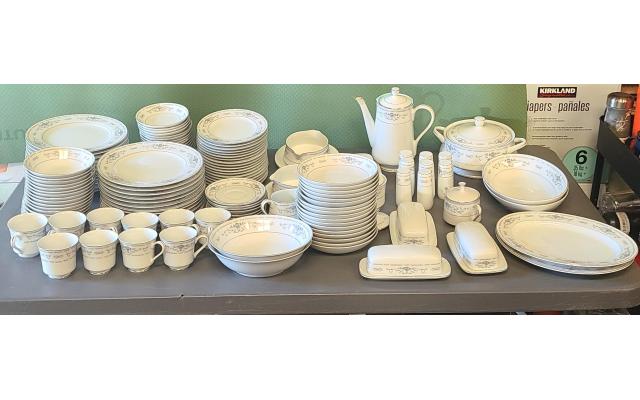 Fine Porcelain China Diane Japan